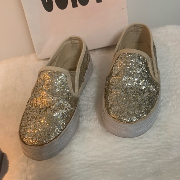 Juicy Couture Kids Glitter Sneaker - Picture 5 of 7